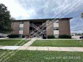 featured image of 1701 Burnham St #4