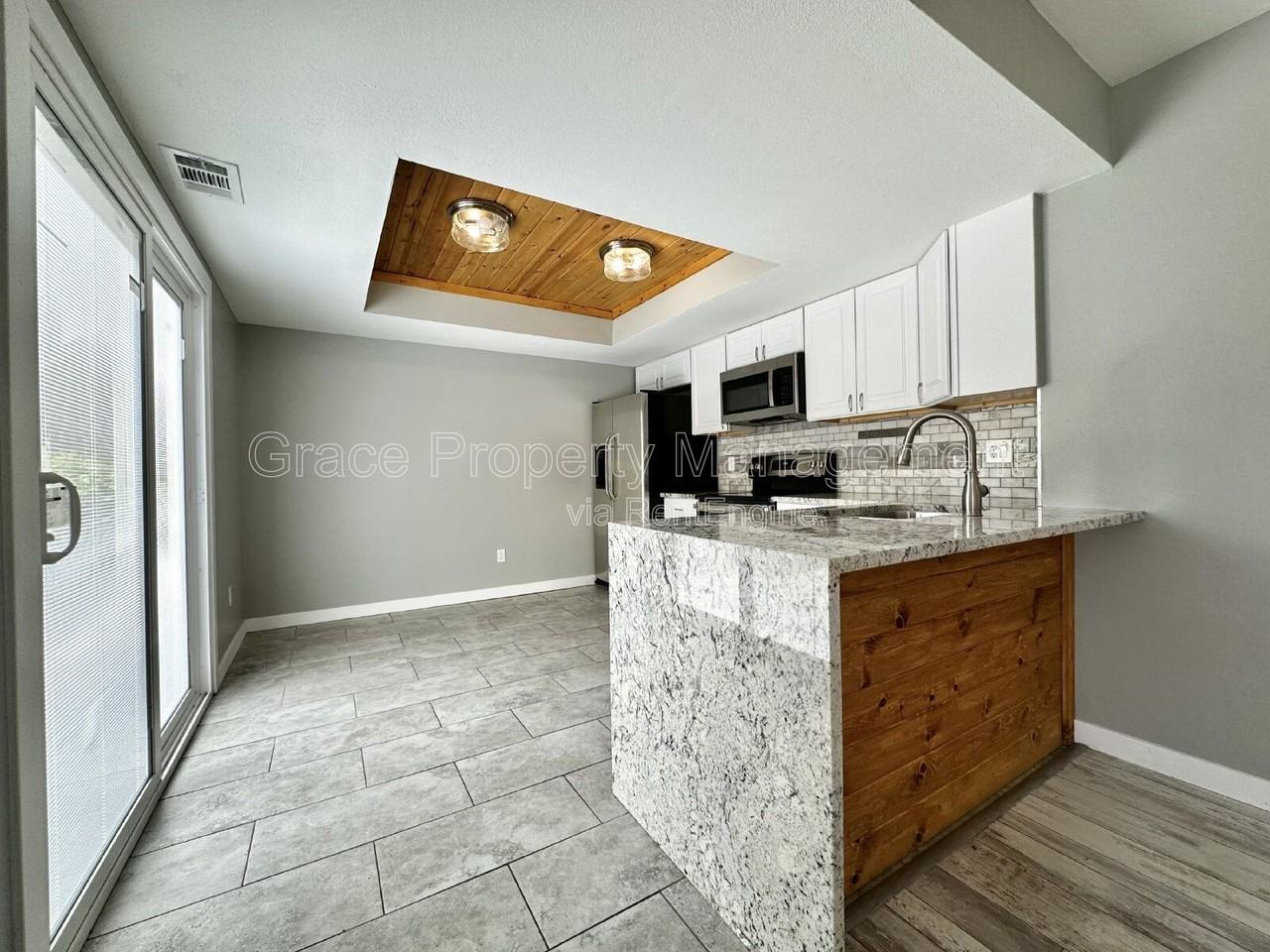 13274 E Asbury Dr - Photo 3 of 18