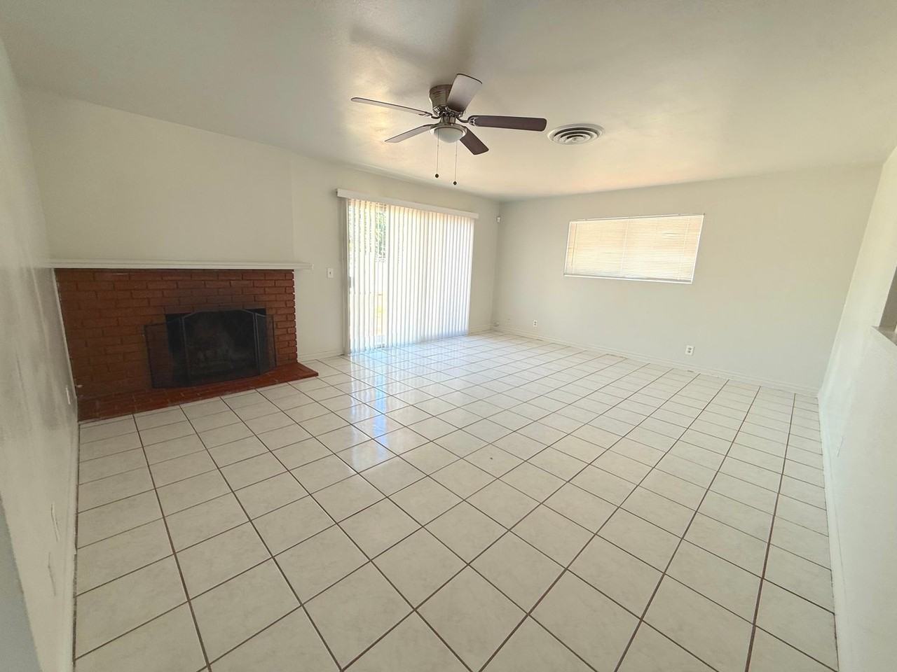 5908 Carmen Blvd - Photo 3 of 18