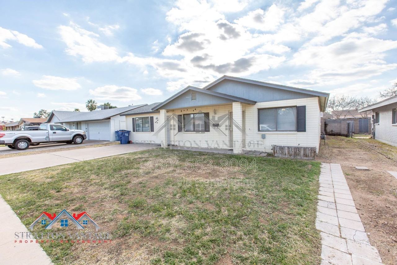 3410 S Cutler Dr - Photo 3 of 35