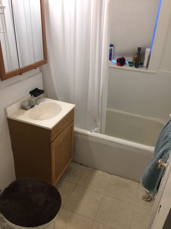 1687B Commonwealth Ave - Photo 4 of 4