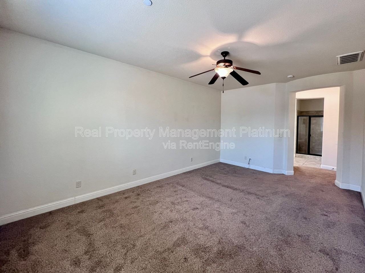 5893 E Laurite Ave - Photo 4 of 20