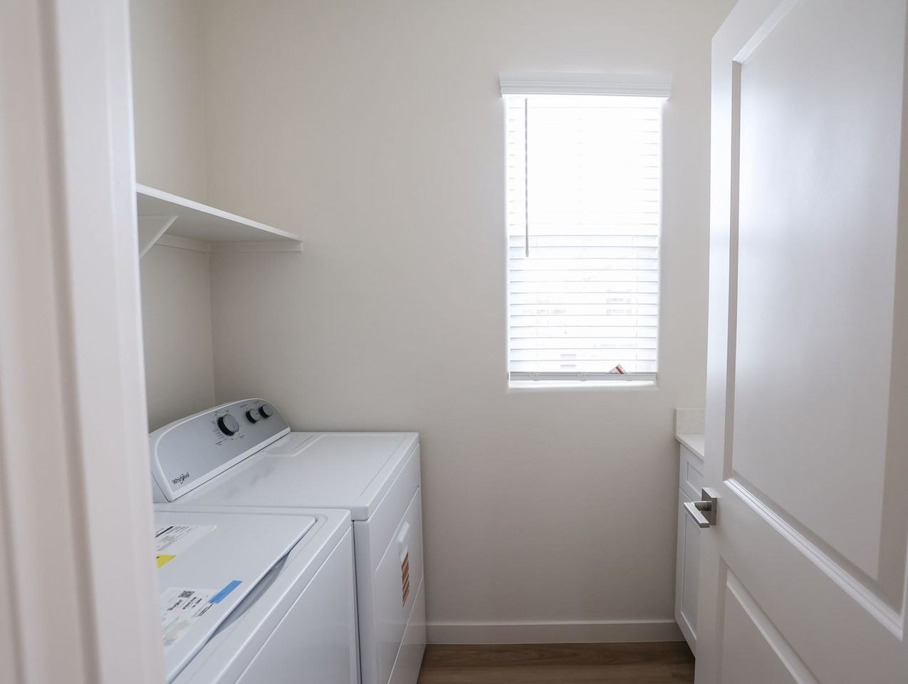 6548 N 15th Dr - Photo 3 of 25