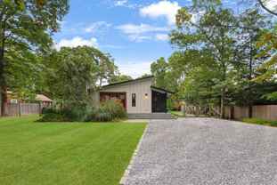 161 Norfolk Dr - Photo 1 of 1