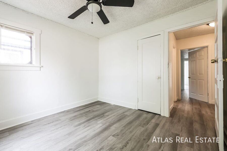 628 S Stuart St - Photo 6 of 20