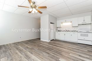 198 N Washington - Brick - Photo 1 of 1