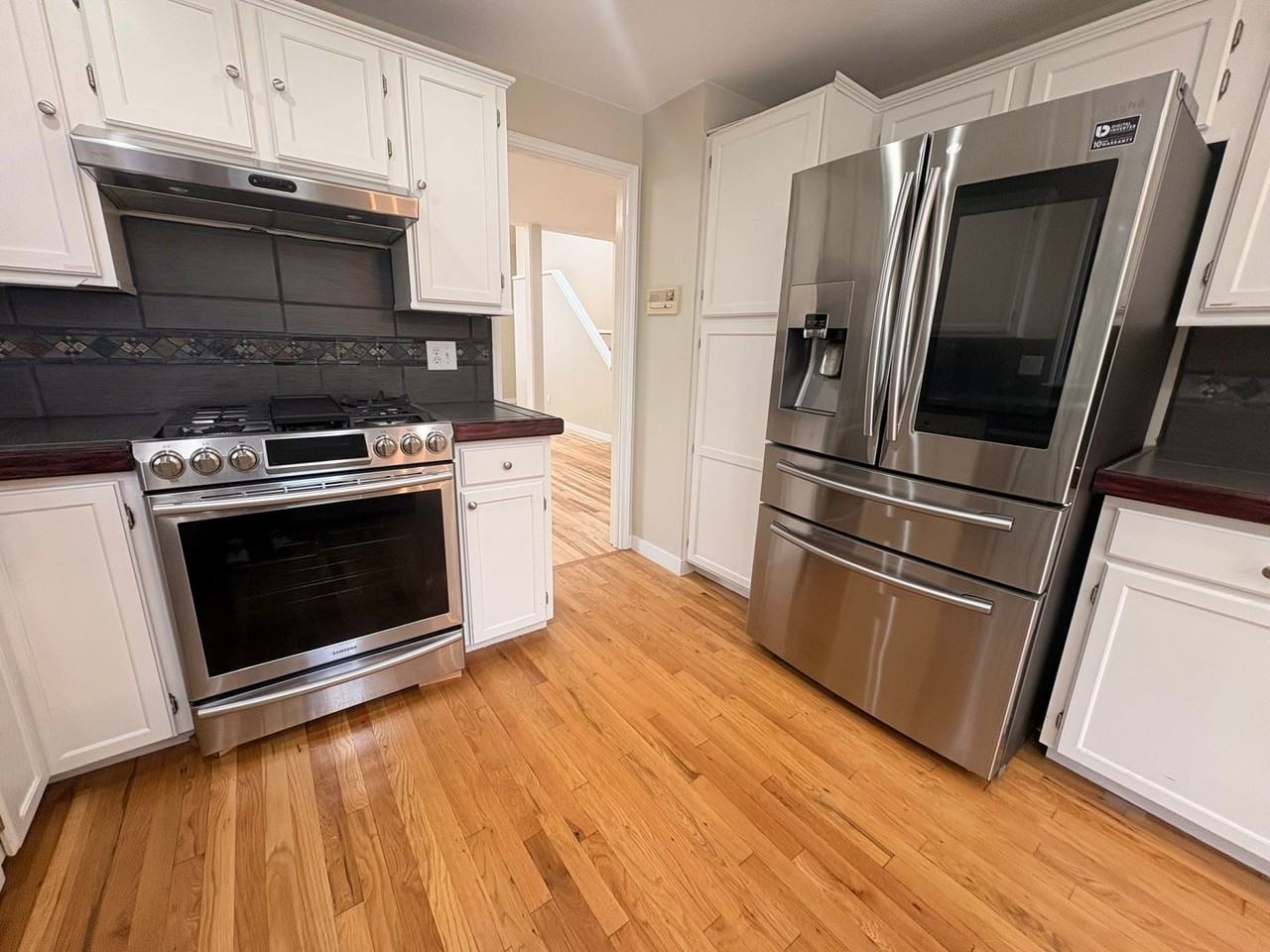 7029 119th Pl Se - Photo 5 of 29