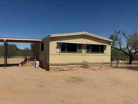 6820 N Blue Blvd - Photo 1 of 1