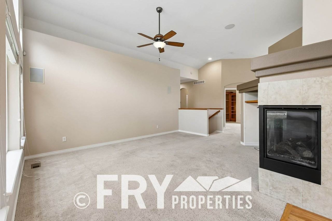 12975 W 77th Dr - Photo 5 of 28