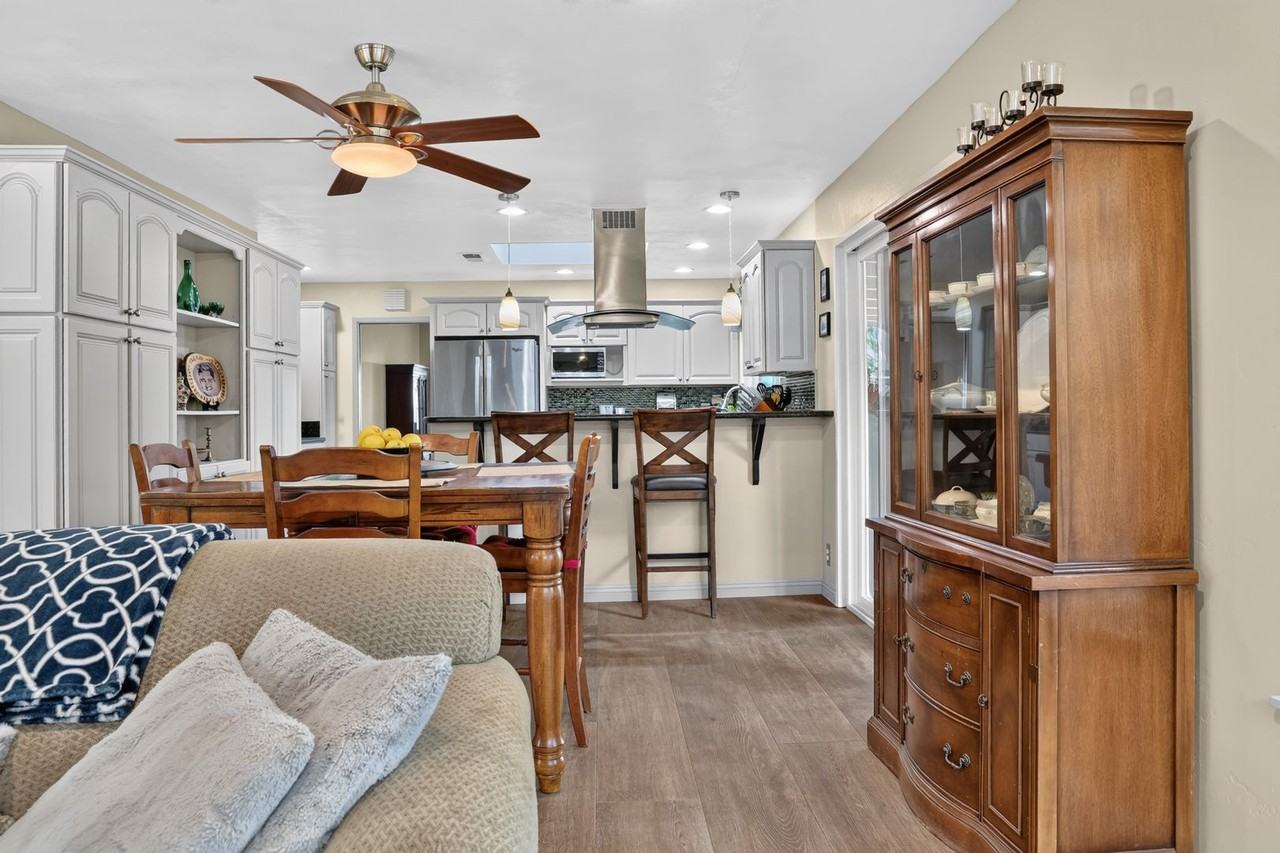 13660 Acorn Patch Ln - Photo 5 of 50