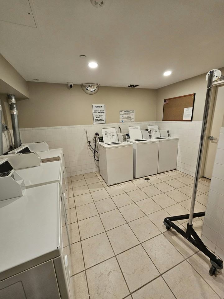 2098 Frederick Douglass Blvd #5E - Photo 7 of 11