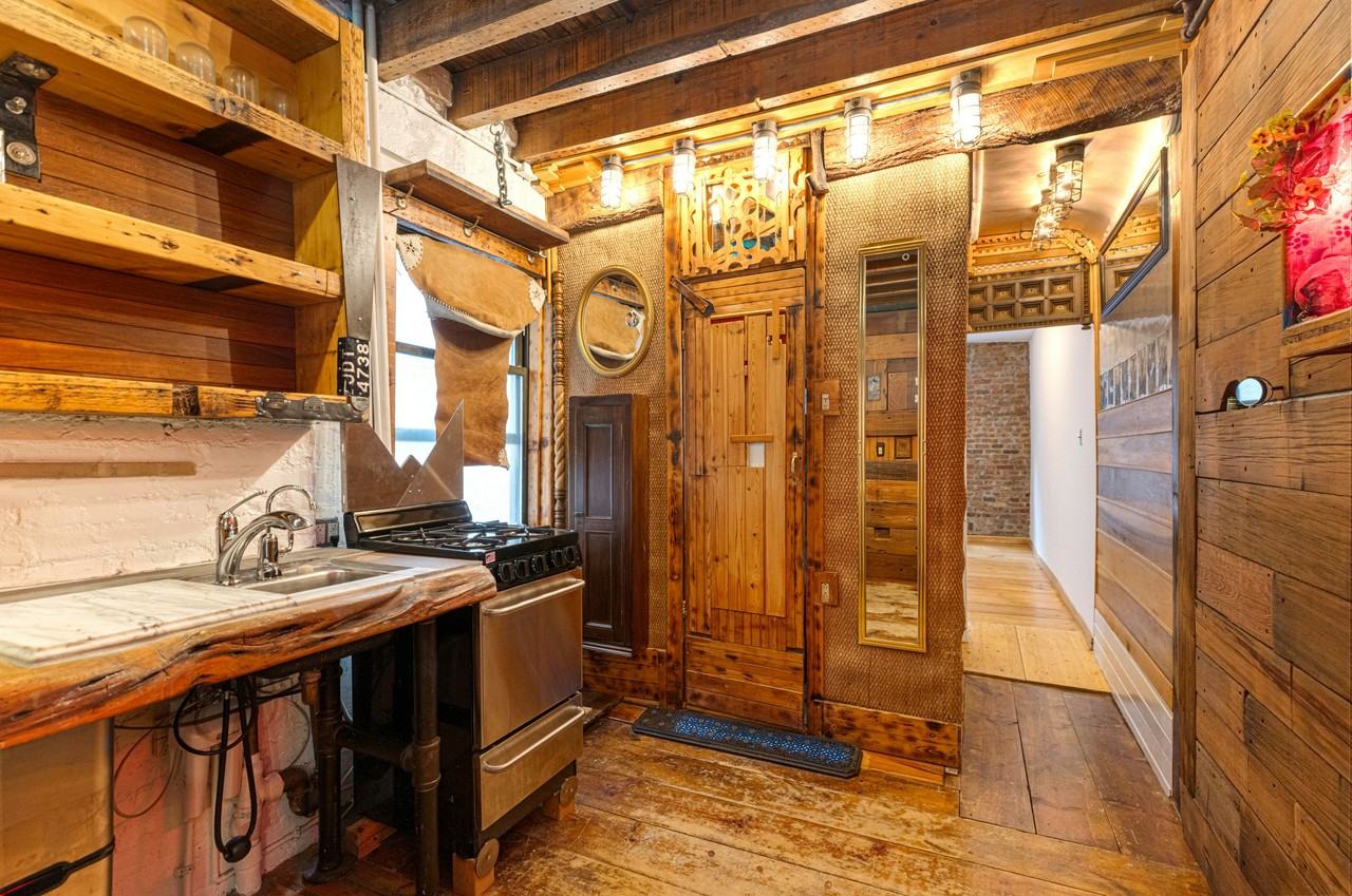 177 Thompson St #7 - Photo 3 of 13