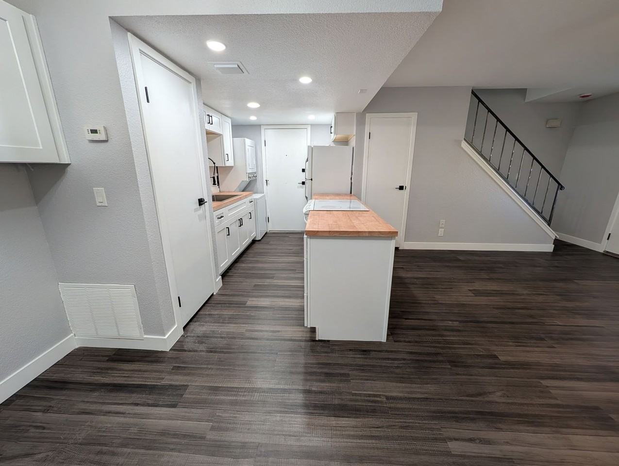 1441 Dorothy Ave #3 - Photo 5 of 13