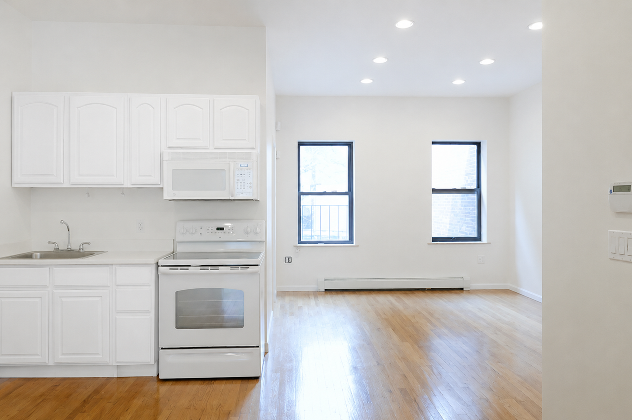 805 Avenue Of The Americas #3rdFL - Photo 4 of 4