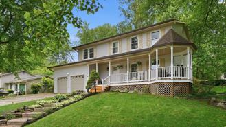 2515 Tabor Ct - Photo 1 of 1