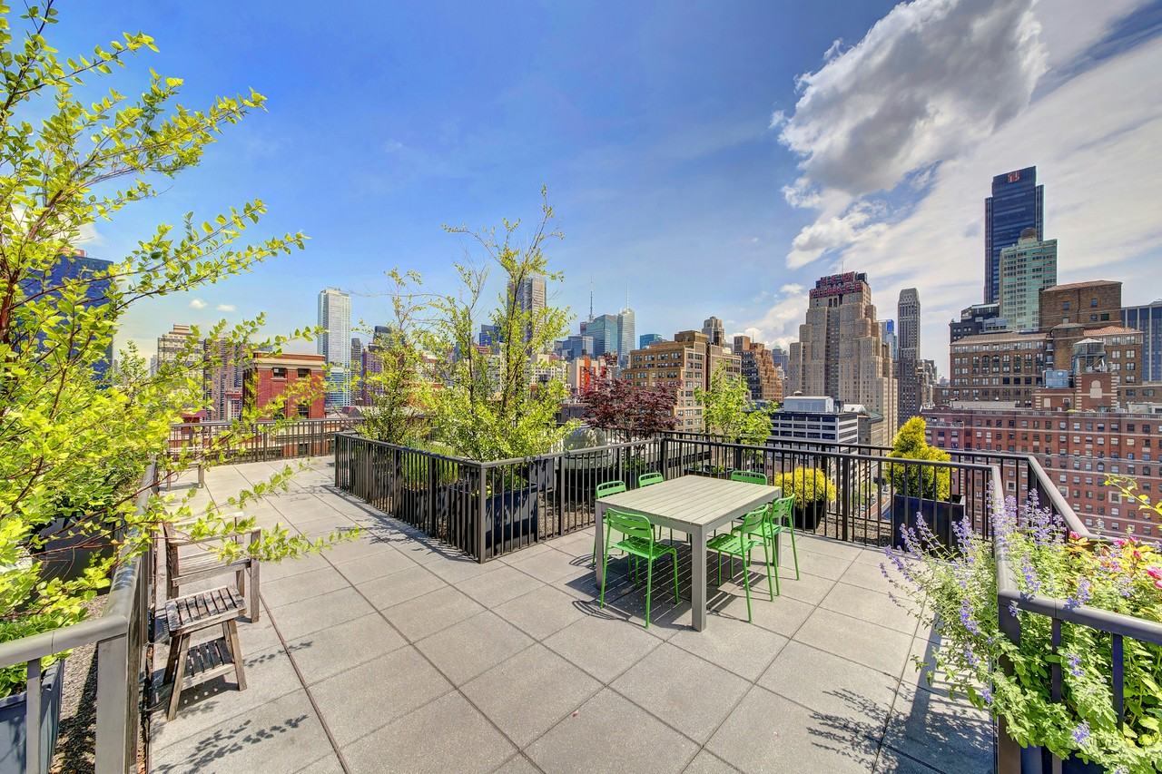 430 W 34th St #7K - Photo 7 of 15