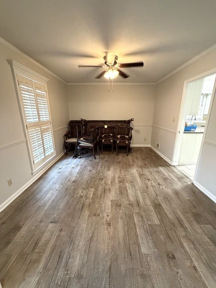 1733 Ridgedale Dr - Photo 7 of 18