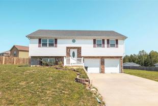19239 Lonager Ln - Photo 1 of 1