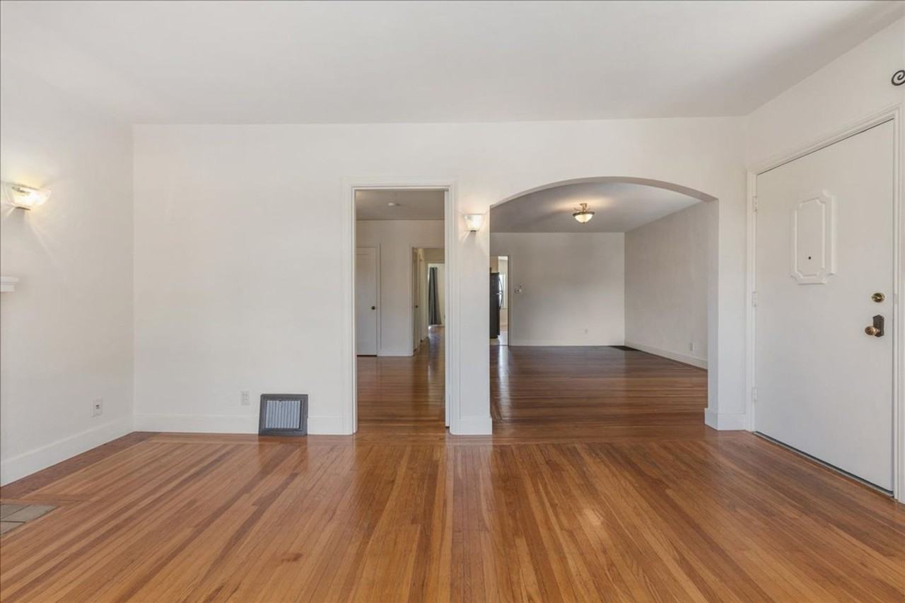 276 276 East Ave - Up #UP - Photo 5 of 26