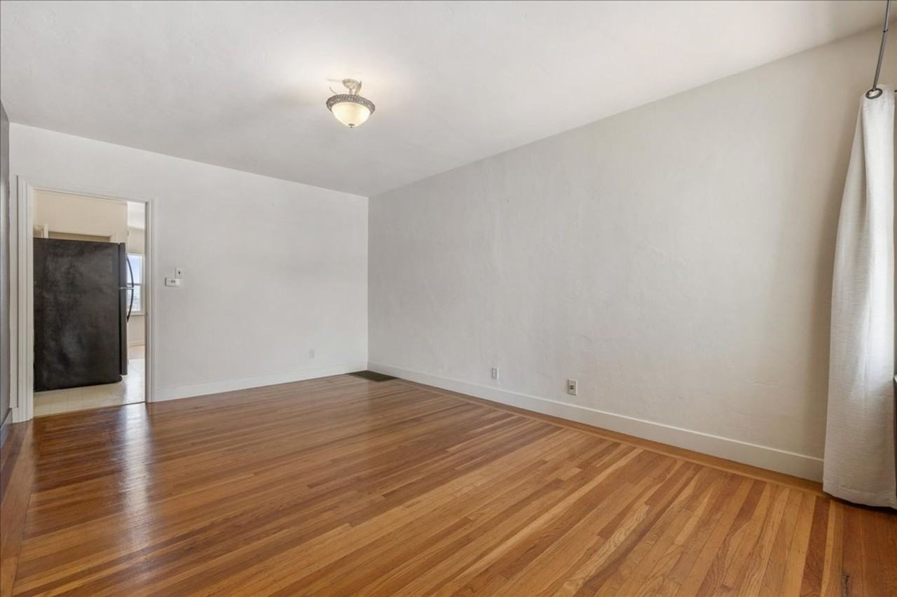 276 276 East Ave - Up #UP - Photo 7 of 26