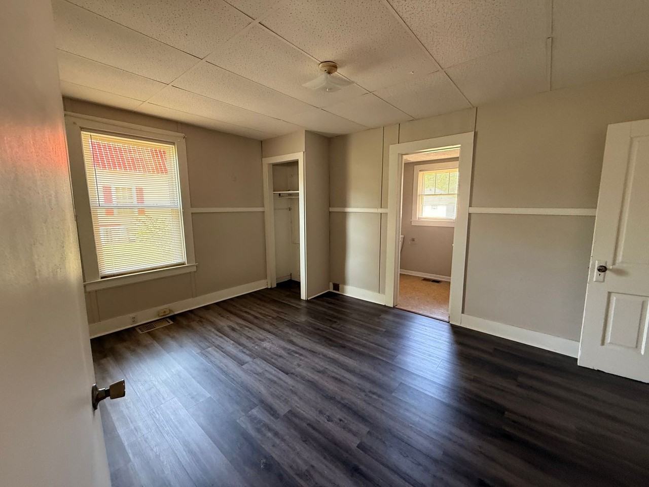 223 N Tennessee St - Photo 3 of 8