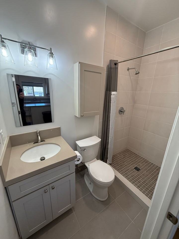 1811 Parrot St - Photo 5 of 12