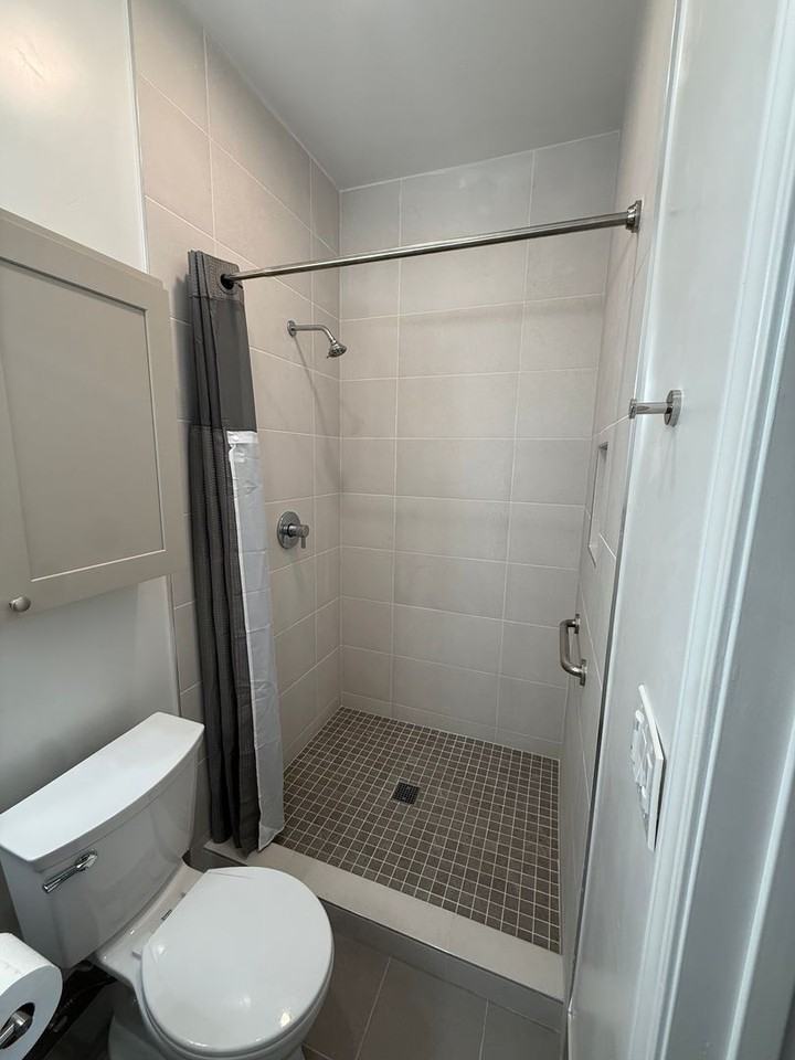 1811 Parrot St - Photo 6 of 12