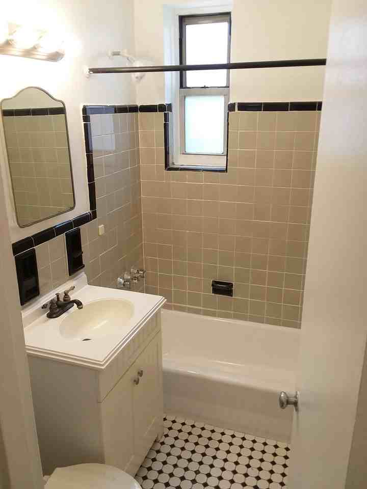 67TH AVE/YELLOWSTONE BLVD #3P - Photo 5 of 7