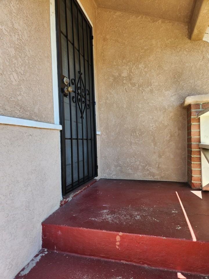4157 69th St - Photo 2 of 20
