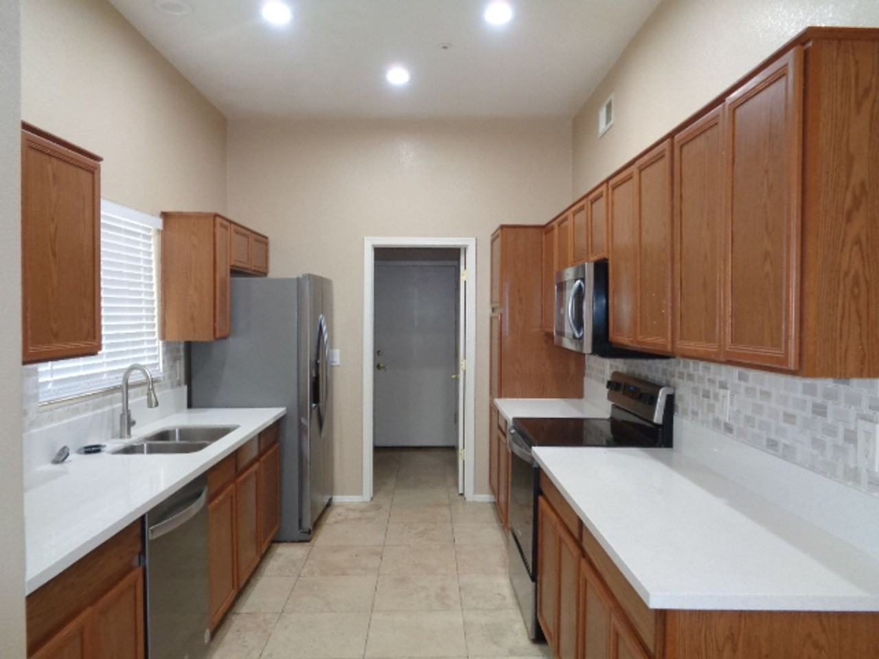 8054 W Zoe Ella Way - Photo 2 of 12