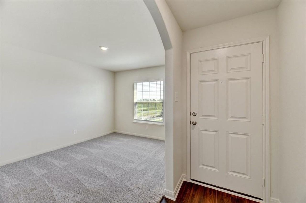 13028 Torrey Reynolds Dr - Photo 5 of 14