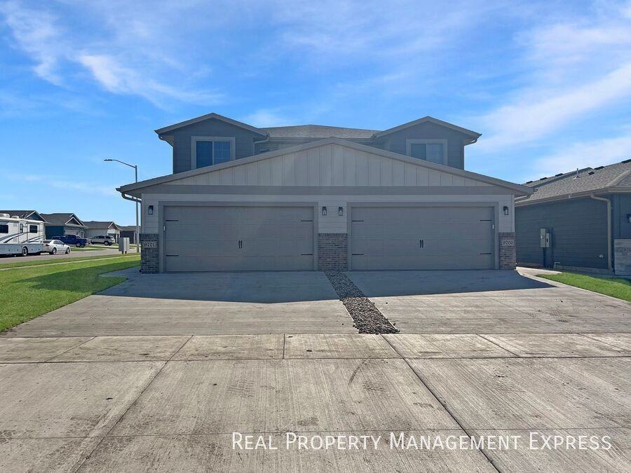 9701 W Broek Dr - Photo 2 of 17