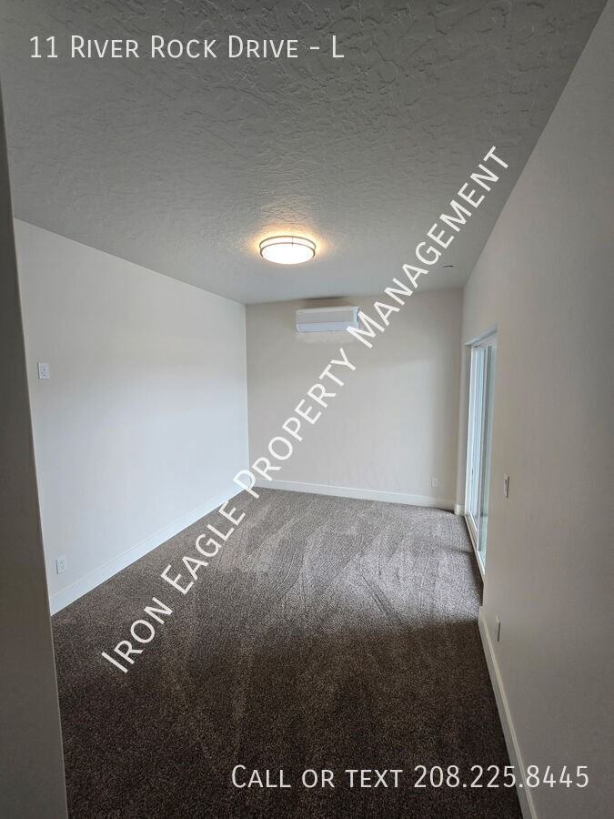 11 River Rock Drive - L - Photo 5 of 10