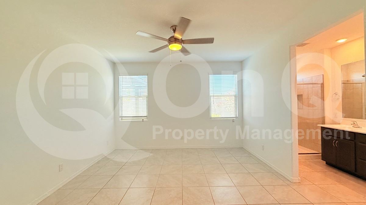 17279 W Valentine St - Photo 5 of 48
