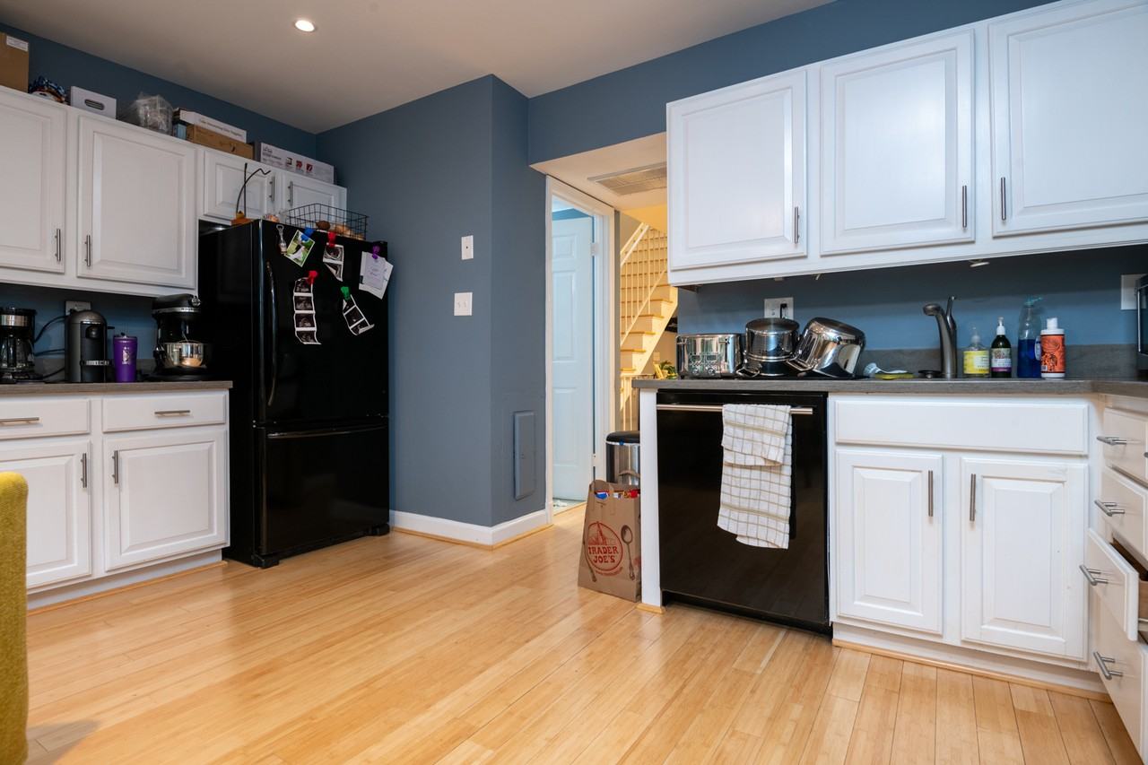 4605 1/2 Macarthur Blvd Nw #B - Photo 7 of 21