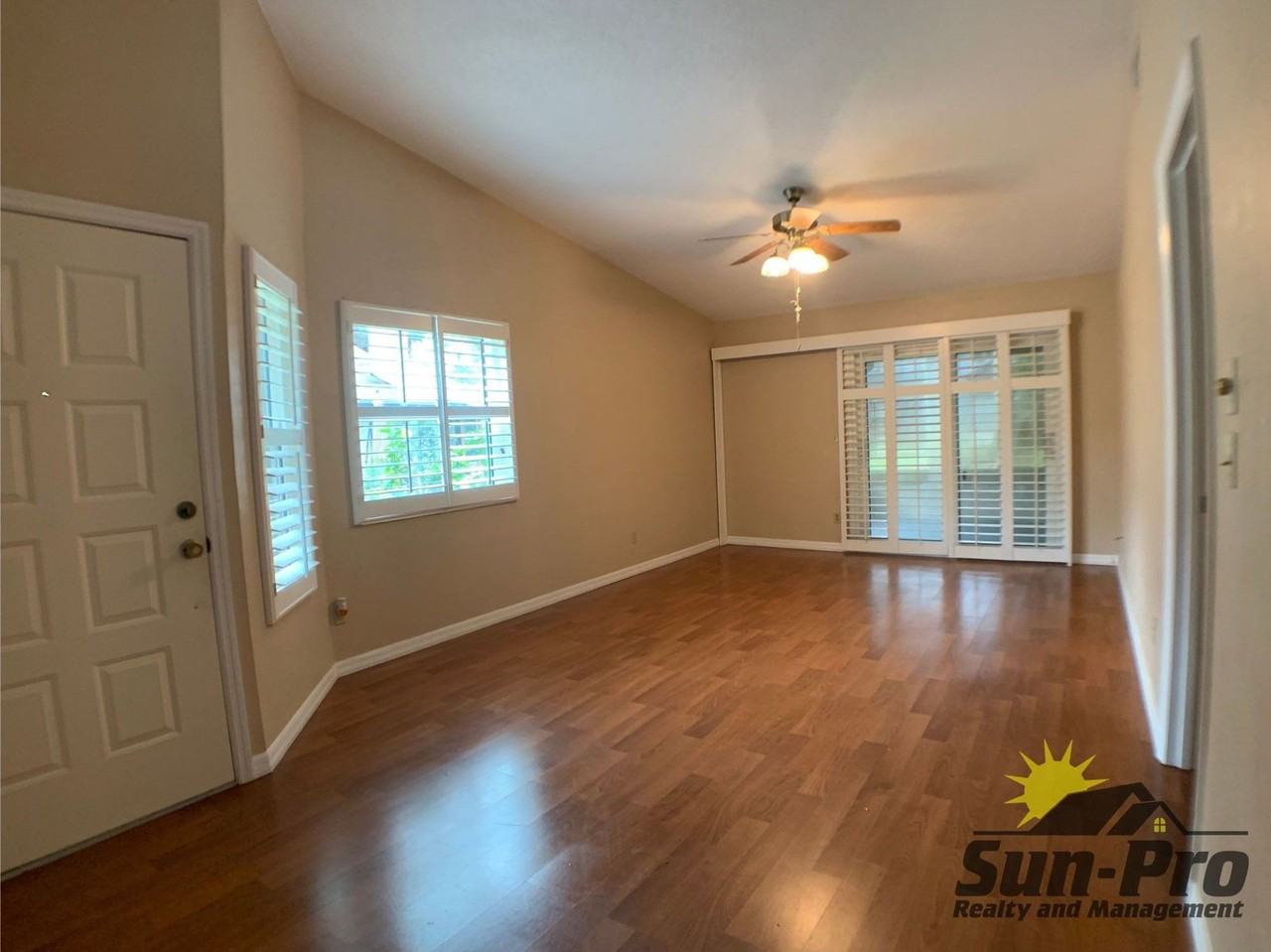 1005 Fox Trace Ct #1 - Photo 3 of 12