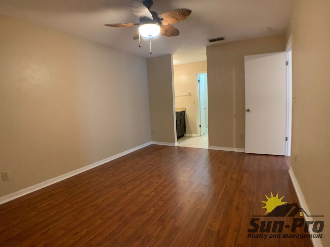 1005 Fox Trace Ct #1 - Photo 6 of 12