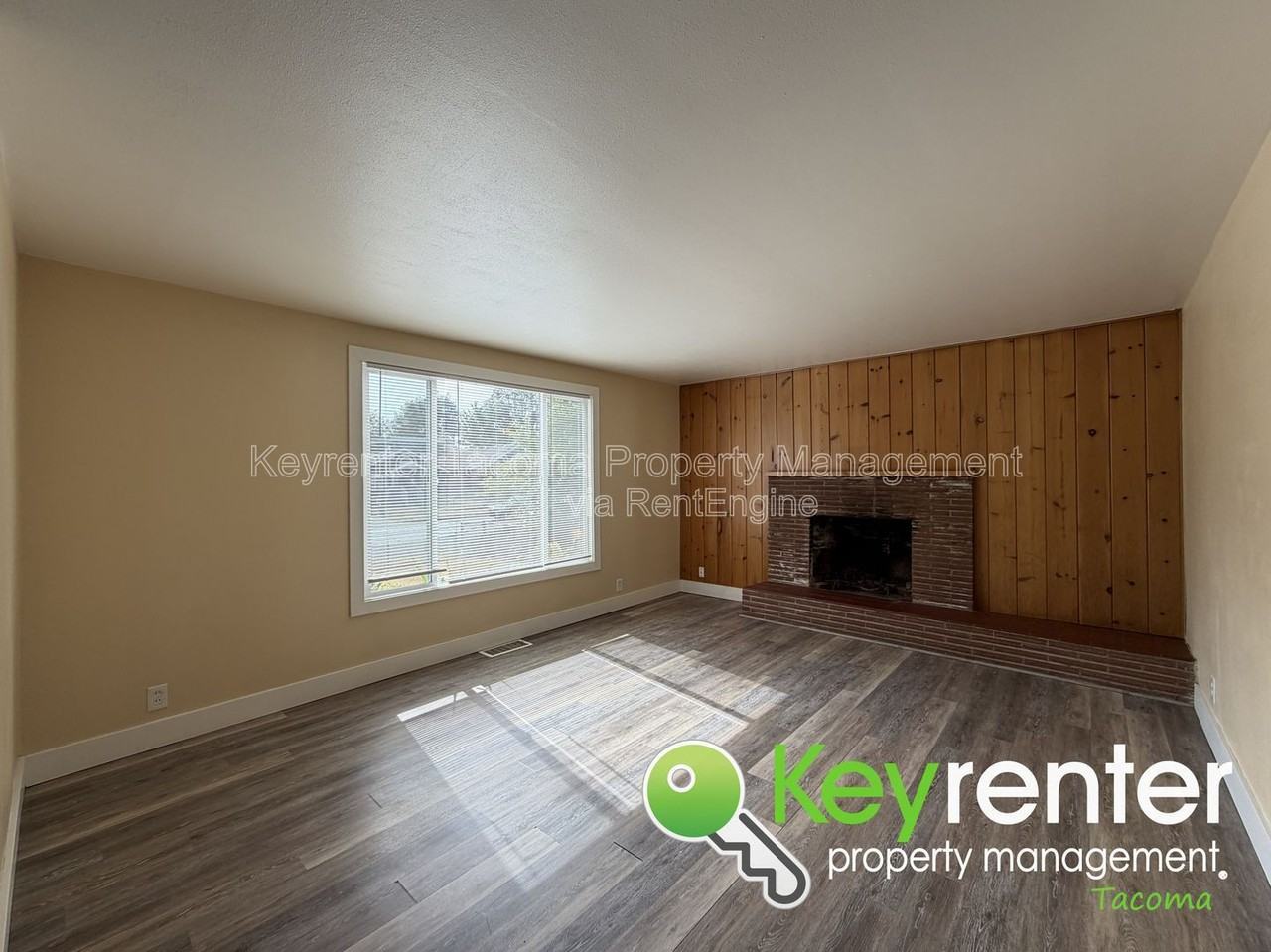 3620 S M St - Photo 2 of 20
