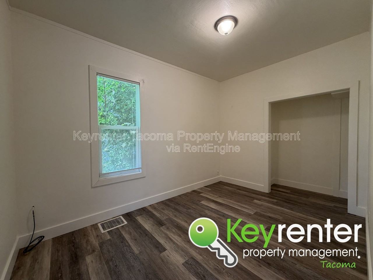 3620 S M St - Photo 4 of 20