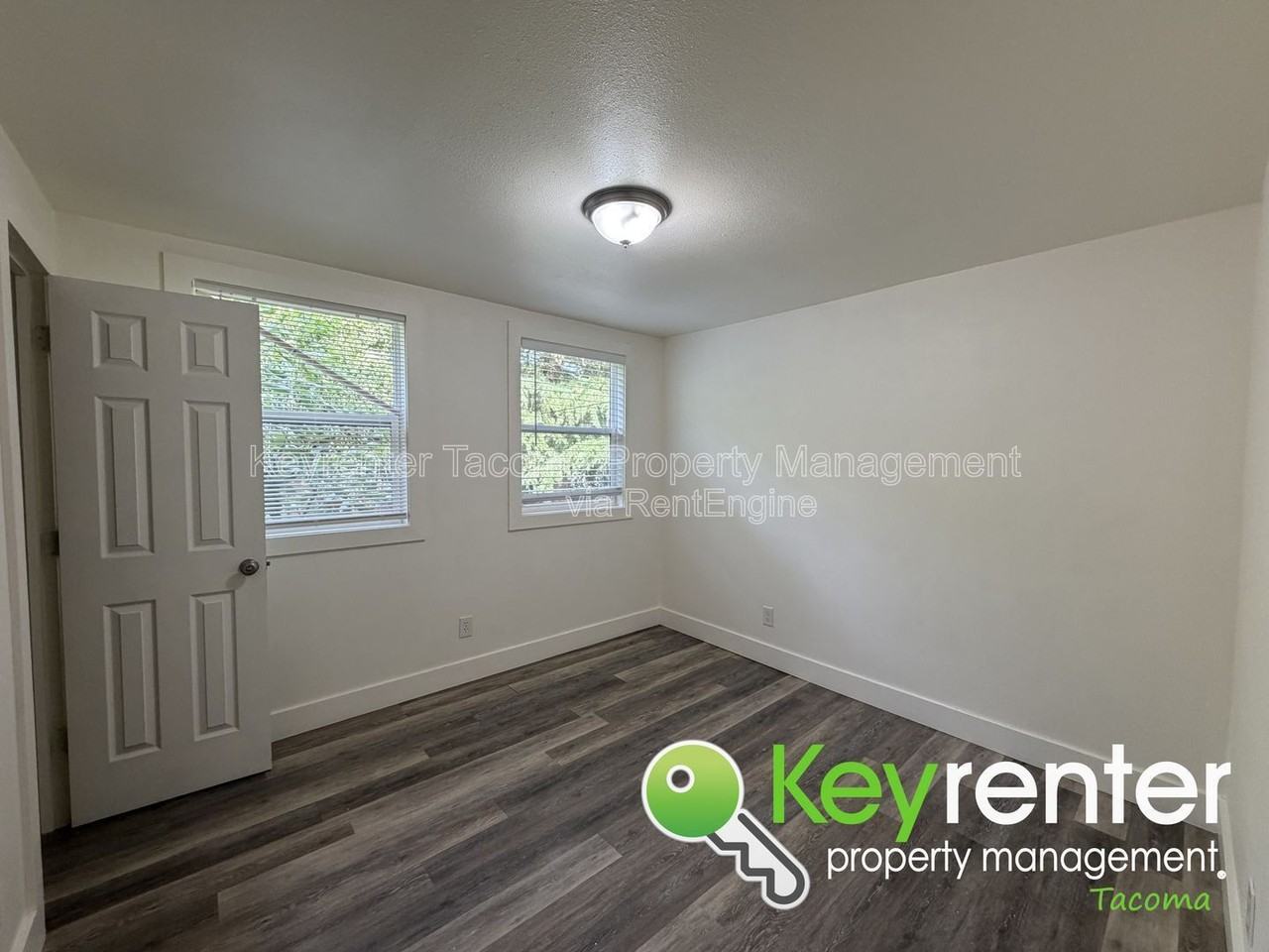 3620 S M St - Photo 7 of 20