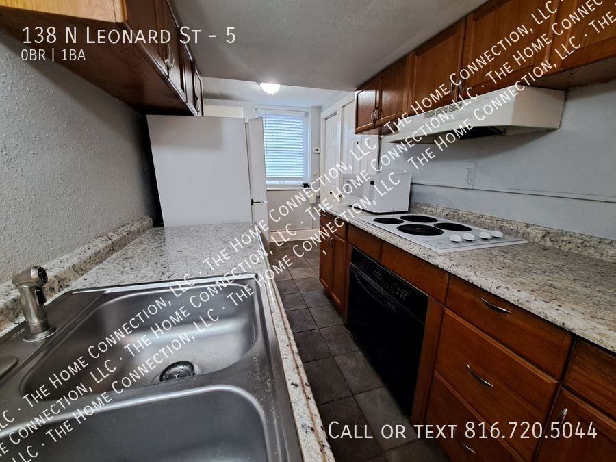 138 N Leonard St #5 - Photo 5 of 12