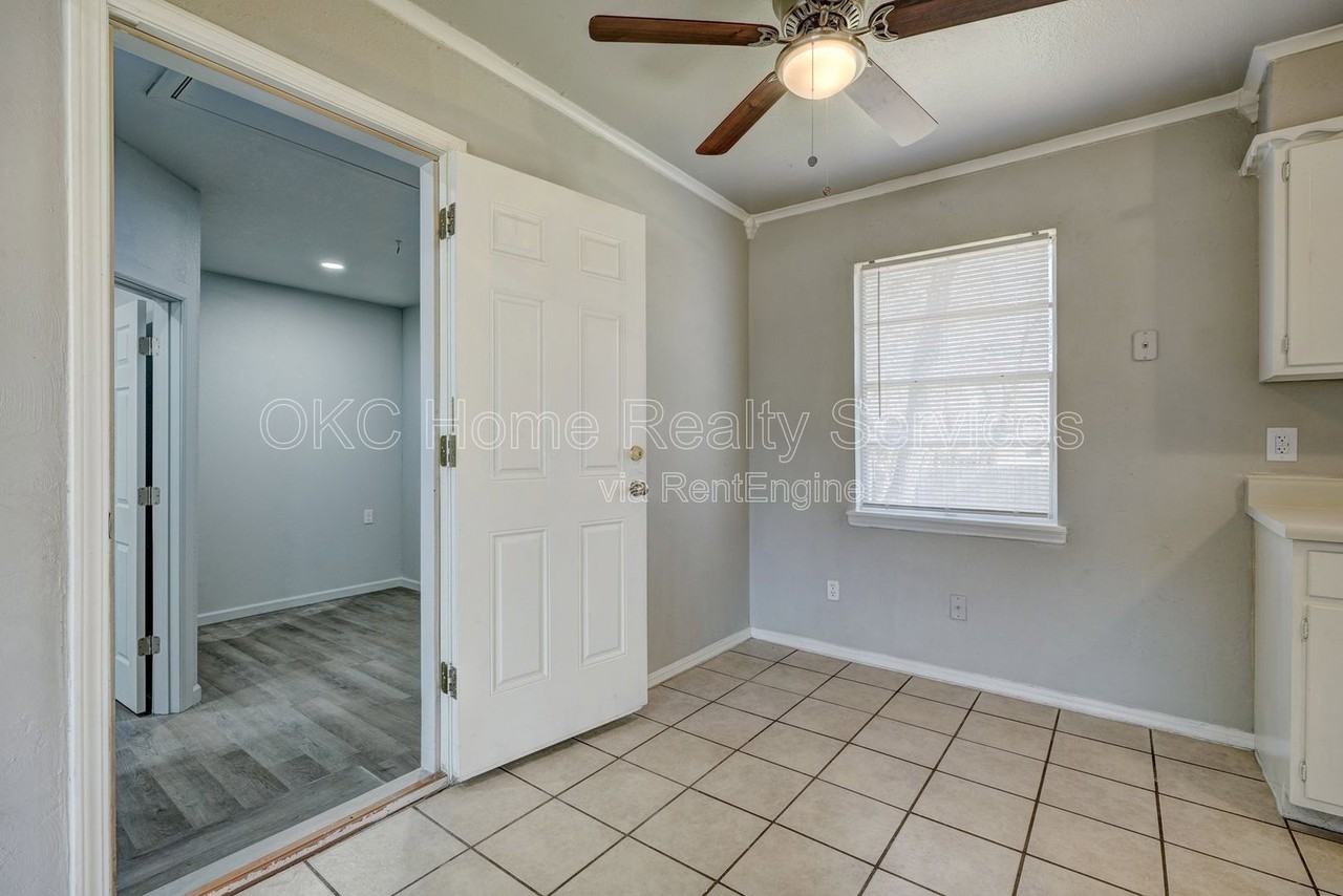 1616 Mcgregor Dr - Photo 5 of 10