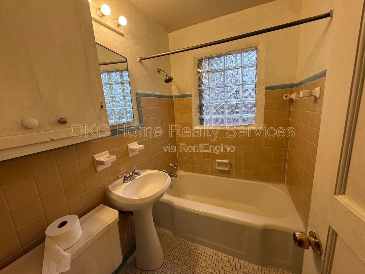 2713 Normandy St - Photo 6 of 12
