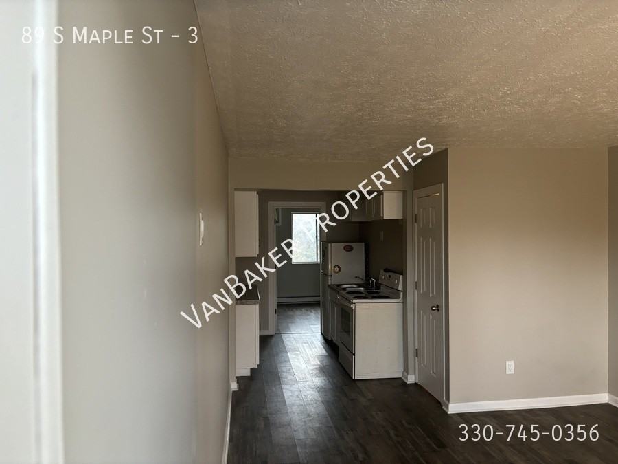 89 S Maple St #3 - Photo 2 of 7