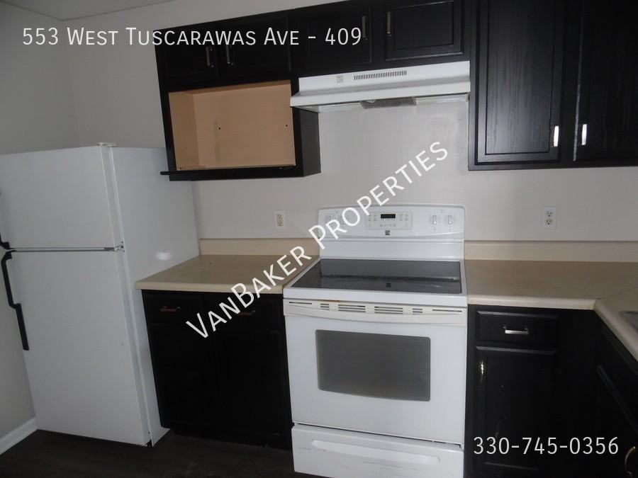 553 W Tuscarawas Ave #409 - Photo 2 of 12