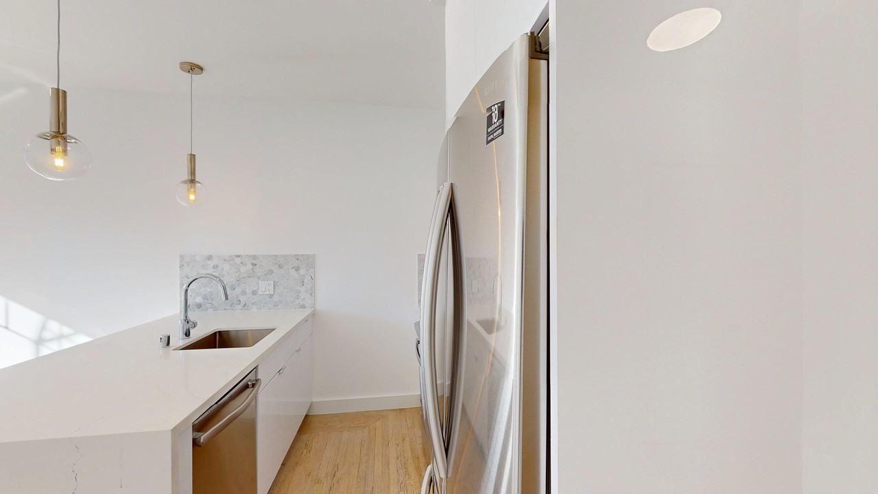 625 Guerrero St #10 - Photo 7 of 16