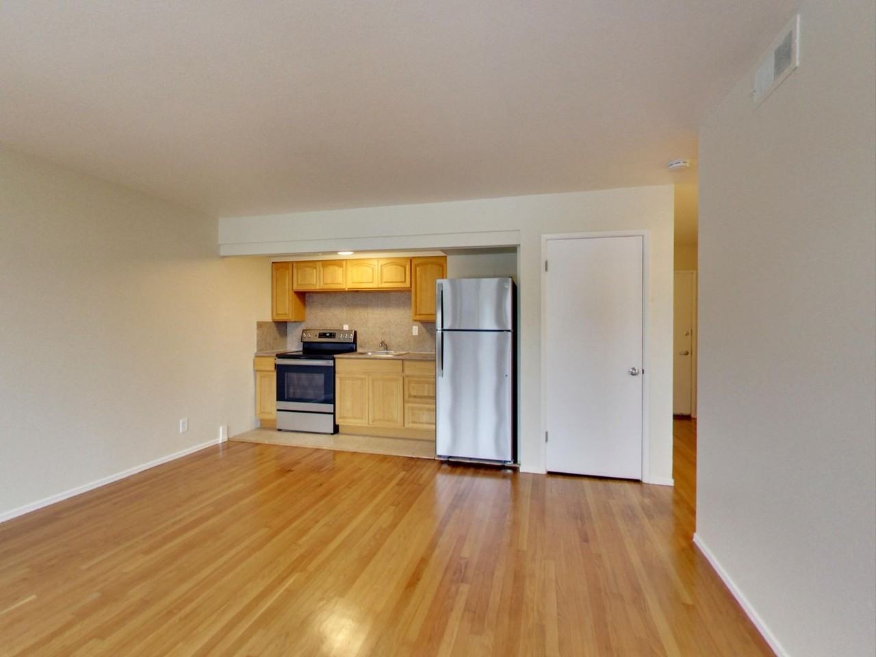 7630 Geary Blvd #204 - Photo 4 of 26