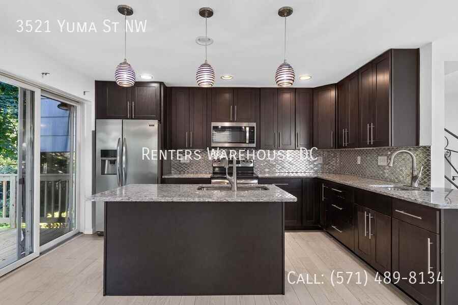 3521 Yuma St Nw