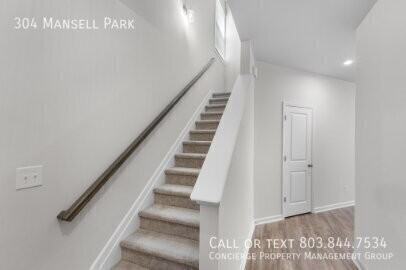 304 Mansell Park - Photo 5 of 32
