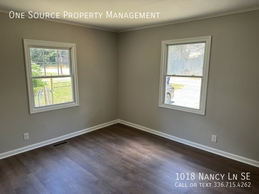 1018 Nancy Ln - Photo 5 of 11